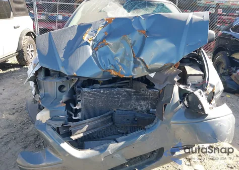 2006 Chrysler Town & Country Touring from USA, damaged, VIN 2A4GP54L66R796595